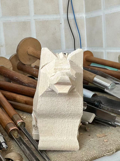 Commissioned pet wood carving (production time approximately 20 days)