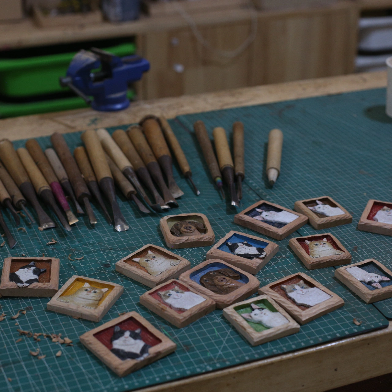 Commissioned pet wood carving refrigerator magnets (production cycle approximately 20 days)